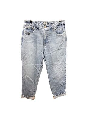 Good American The Weekender Cuffed Light Wash Relaxed Jeans 10/30